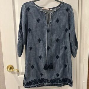 Soft Surroundings Chambray Embroidered Tunic Top with Tassels Blue Boho size M